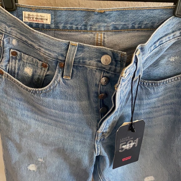 Levi’s 501 Cropped High Rise, Straight Leg 24x28 - Picture 10 of 16